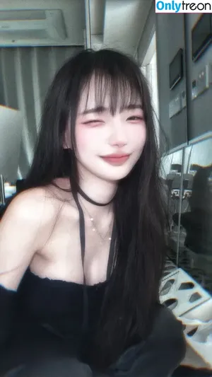 Luvuhiki / Bibiuluv / iamriri / luvki15699 / ohsolovelyk / 리리 / 히키ひき nude photo #0056
