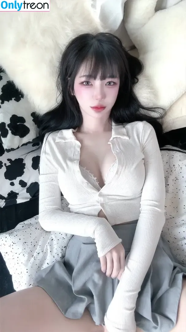 Luvuhiki nude photo #0020 (Bibiuluv / iamriri / luvki15699 / ohsolovelyk / 리리 / 히키ひき)