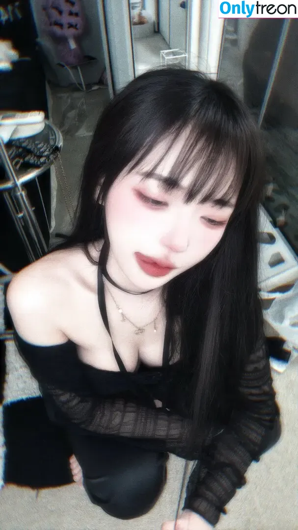 Luvuhiki nude photo #0053 (Bibiuluv / iamriri / luvki15699 / ohsolovelyk / 리리 / 히키ひき)