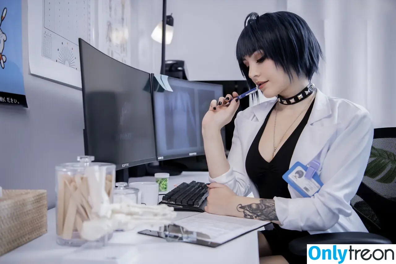 Luxlo Cosplay nude photo #0216 (luxlocosplay)