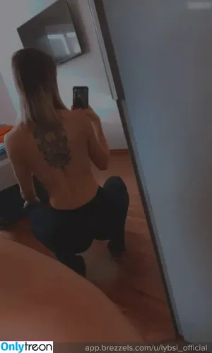 nude photo #0004
