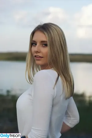 Lydia N / lydiajadex / lydiasnorts nude photo #0089