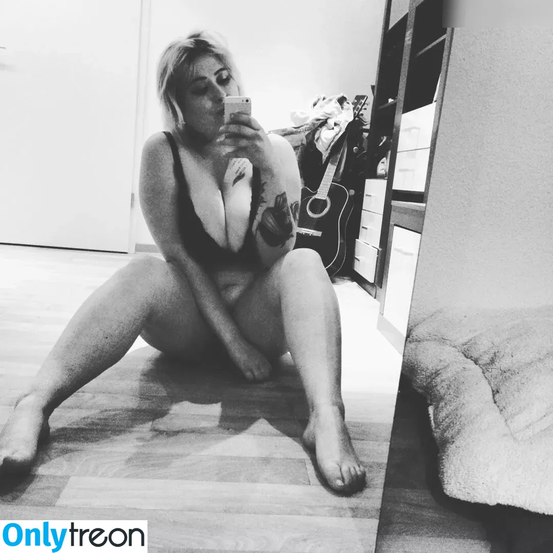 lydiareichelxx nude photo #0032 (lydiacampbell)