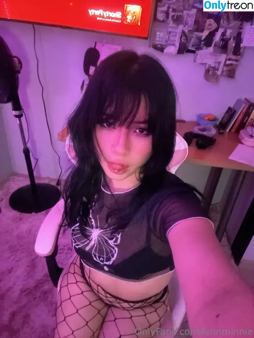 lynnminnie nude photo #0069 (lynnminnie_feet)