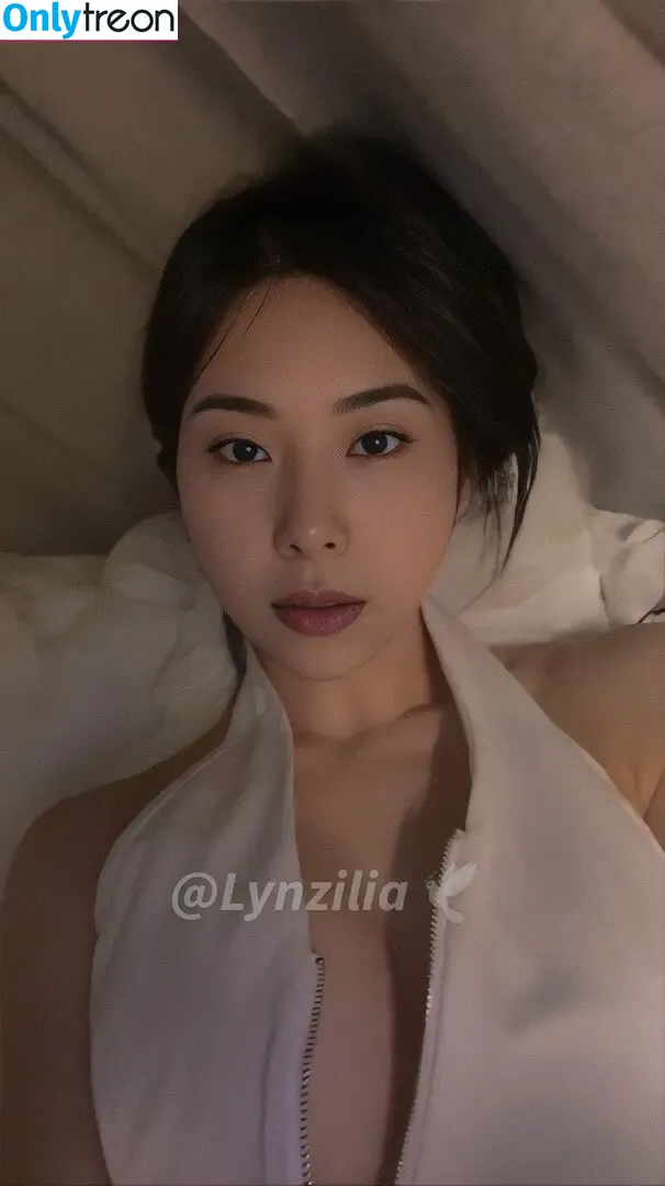 Lynzilia nude photo #0045 (609446335 / Lyn / journalynz)