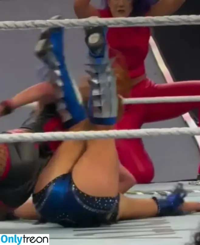 Lyra Valkyria nude photo #0339 (WWE / real_valkyria)