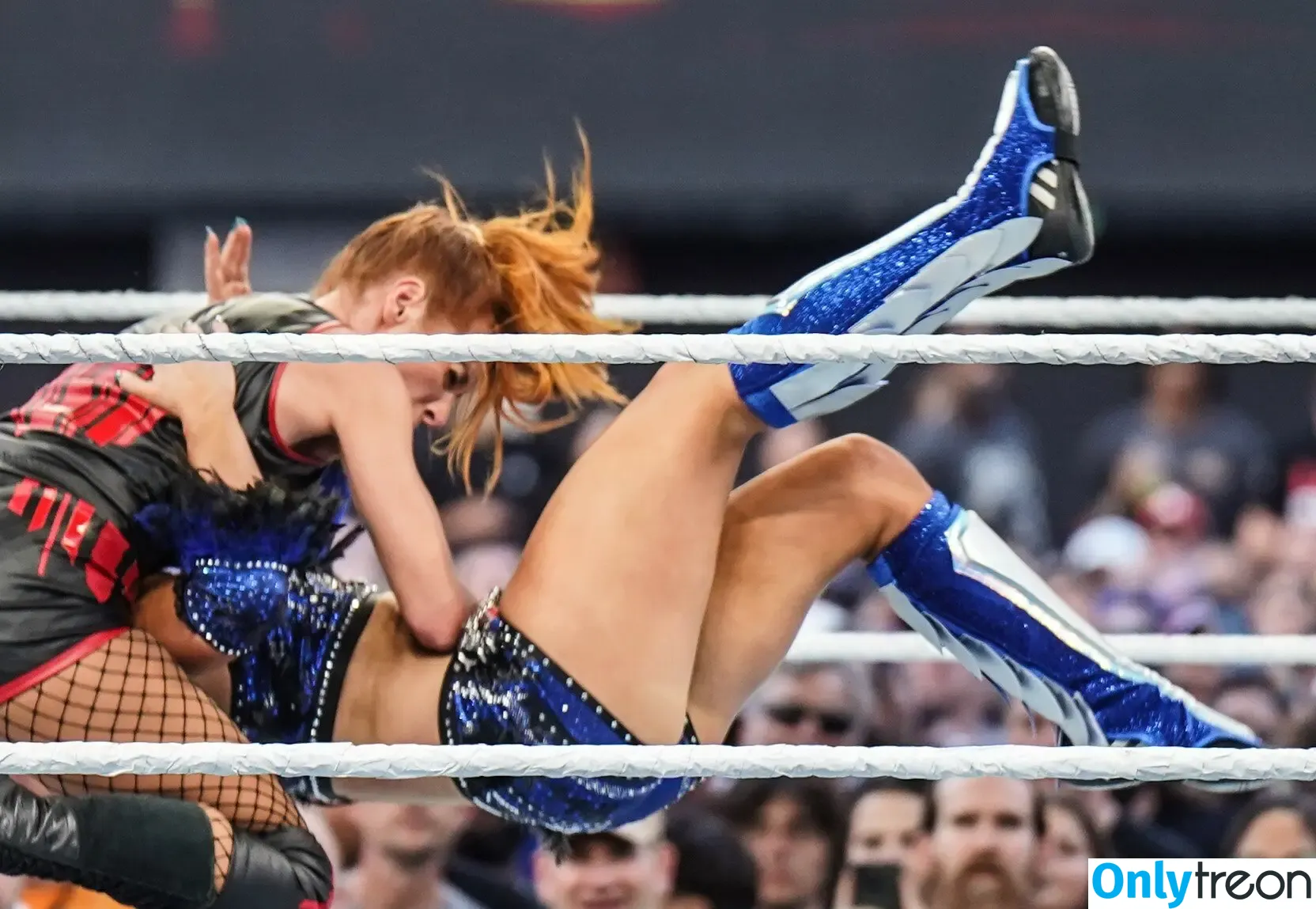 Lyra Valkyria nude photo #0353 (WWE / real_valkyria)