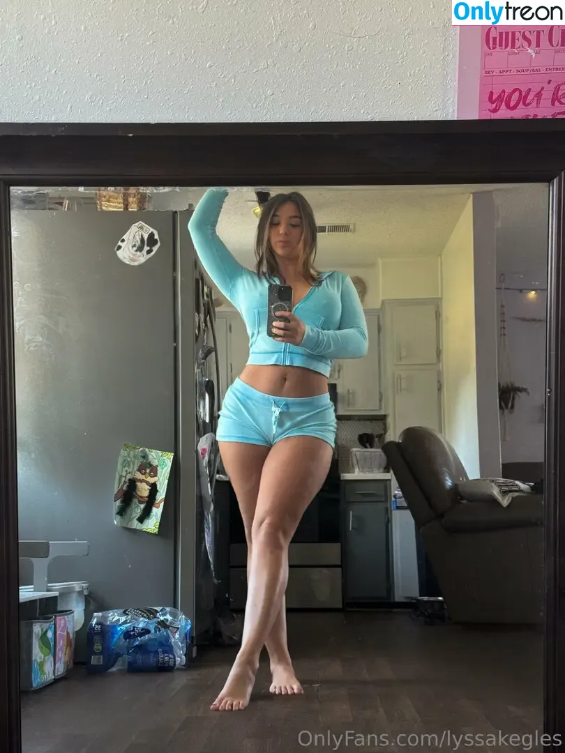 lyssakegles nude photo #0016 (lyssakegles)