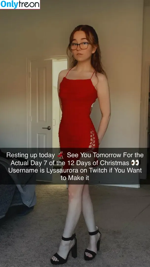 Lyssaurora nude photo #0684 (Lyssaurora)