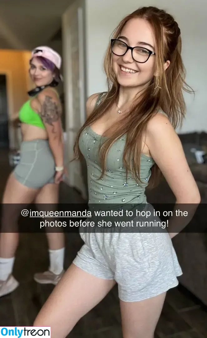 Lyssaurora nude photo #1367 (Lyssaurora)
