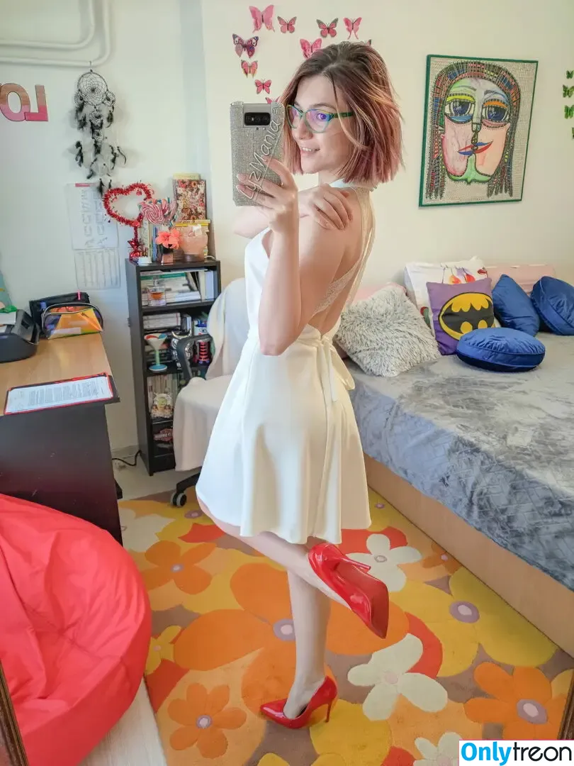 Lyzmania nude photo #0409 (lyzmania_)