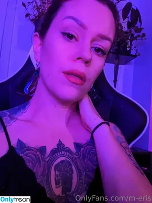  nude photo #0002