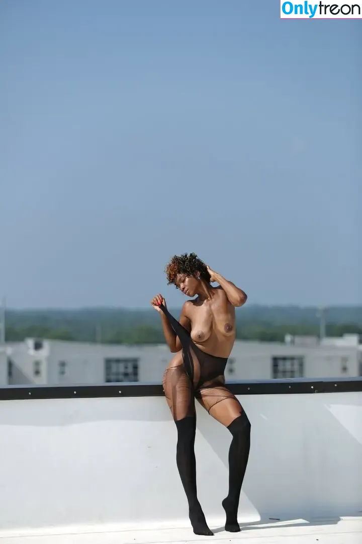 Maat Petrova nude photo #0022 (maatpetrova / russiannatashaaaa)