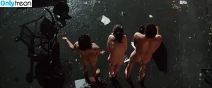 Mackenzie Davis / tmackenziedavis nude photo #0128