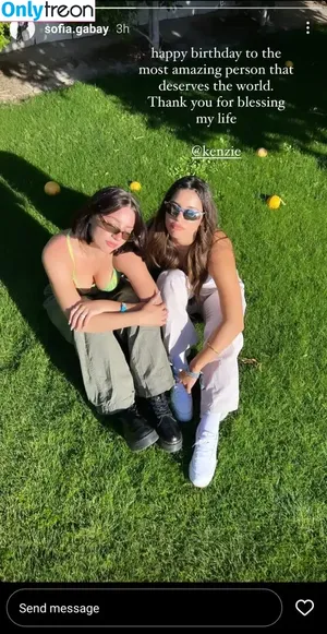 Mackenzie Ziegler / kenzie nude photo #0107