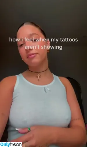 Mackenzie Ziegler / kenzie nude photo #0285