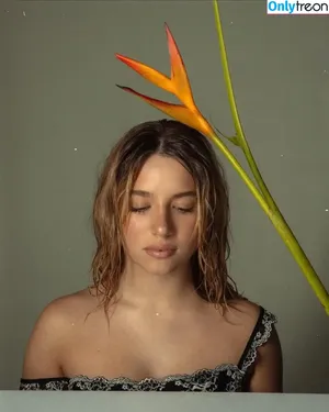 Mackenzie Ziegler / kenzie nude photo #0337