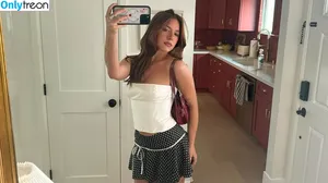 Mackenzie Ziegler / kenzie nude photo #1503