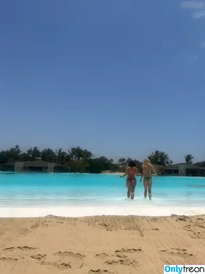 Mackenzie Ziegler / kenzie nude photo #1535