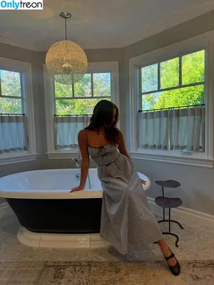 Mackenzie Ziegler / kenzie nude photo #1611