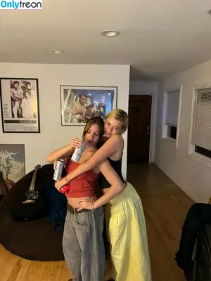 Mackenzie Ziegler / kenzie nude photo #1629