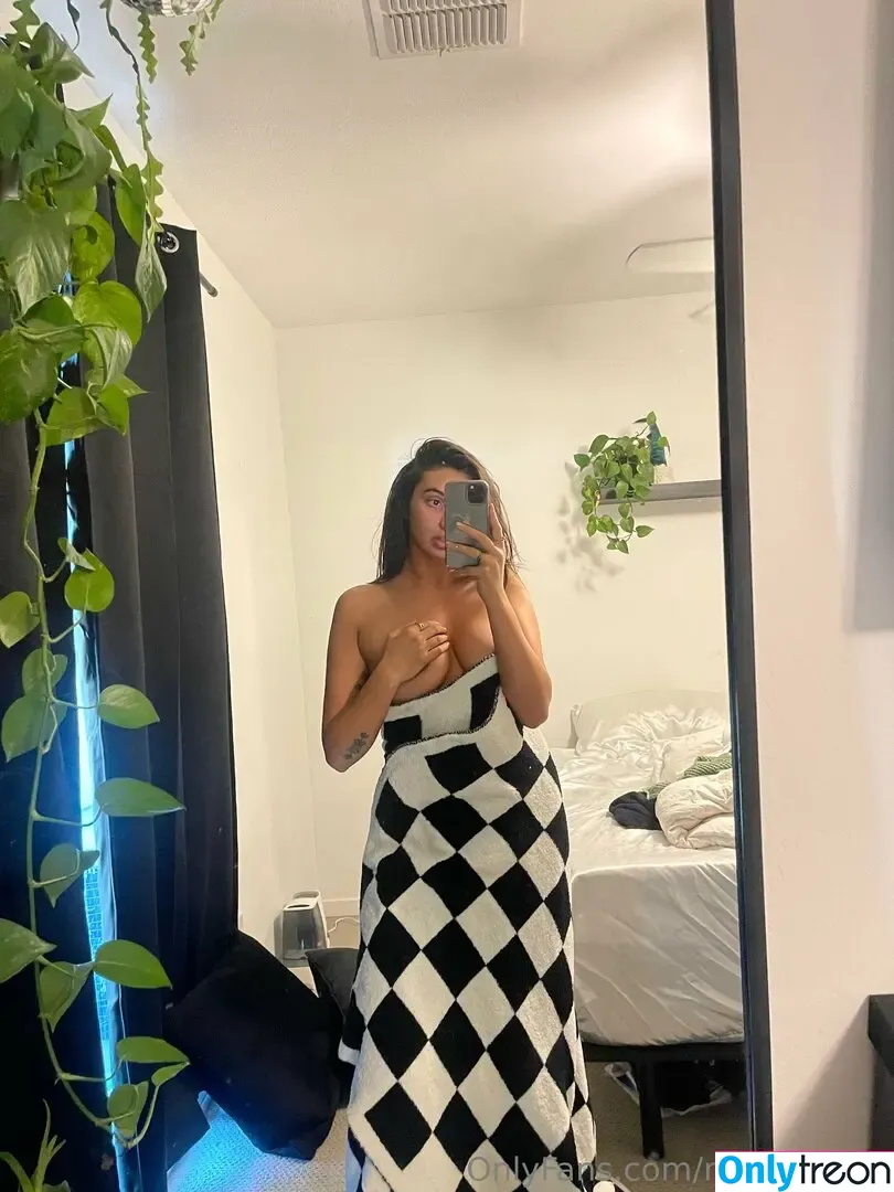 macyxxbby nude photo #0026 (macycpage)
