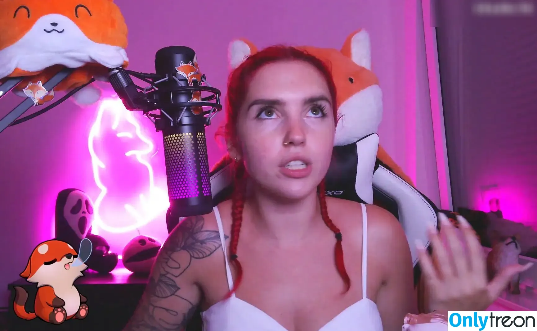madamefoxyy nude photo #0001 (madamefoxyy)