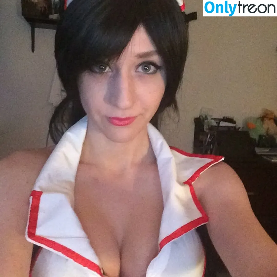 MadamSavvy nude photo #0019 (Savvy Starfruit / sexymamisavvy)