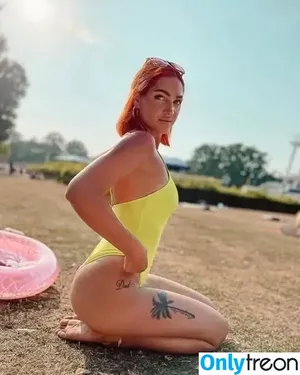  nude photo #0009