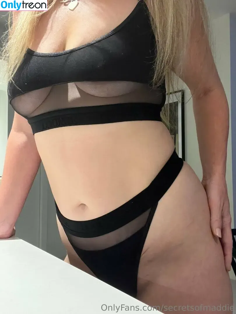 maddie-lee nude photo #0009 (maddiee.lee)