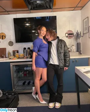 Maddie Ziegler / maddieziegler nude photo #0161