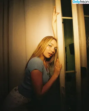 Maddie Ziegler / maddieziegler nude photo #0414