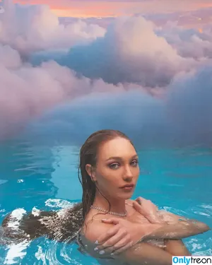 Maddie Ziegler / maddieziegler nude photo #0564