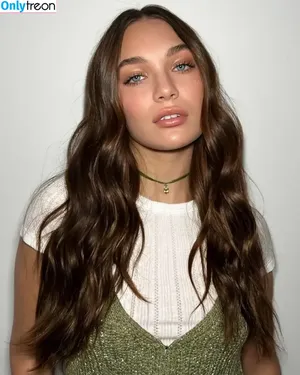 Maddie Ziegler / maddieziegler nude photo #0686