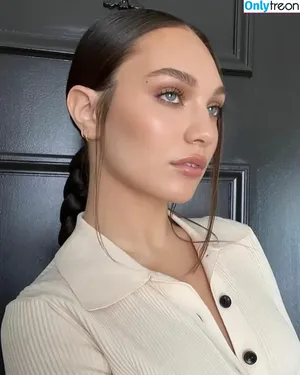 Maddie Ziegler / maddieziegler nude photo #0699