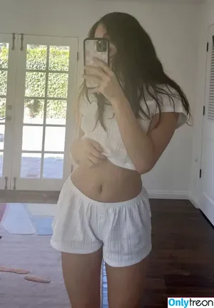 Maddie Ziegler / maddieziegler nude photo #0728