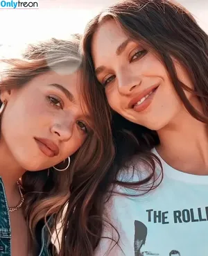 Maddie Ziegler / maddieziegler nude photo #0872