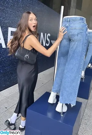 Maddie Ziegler / maddieziegler nude photo #0947
