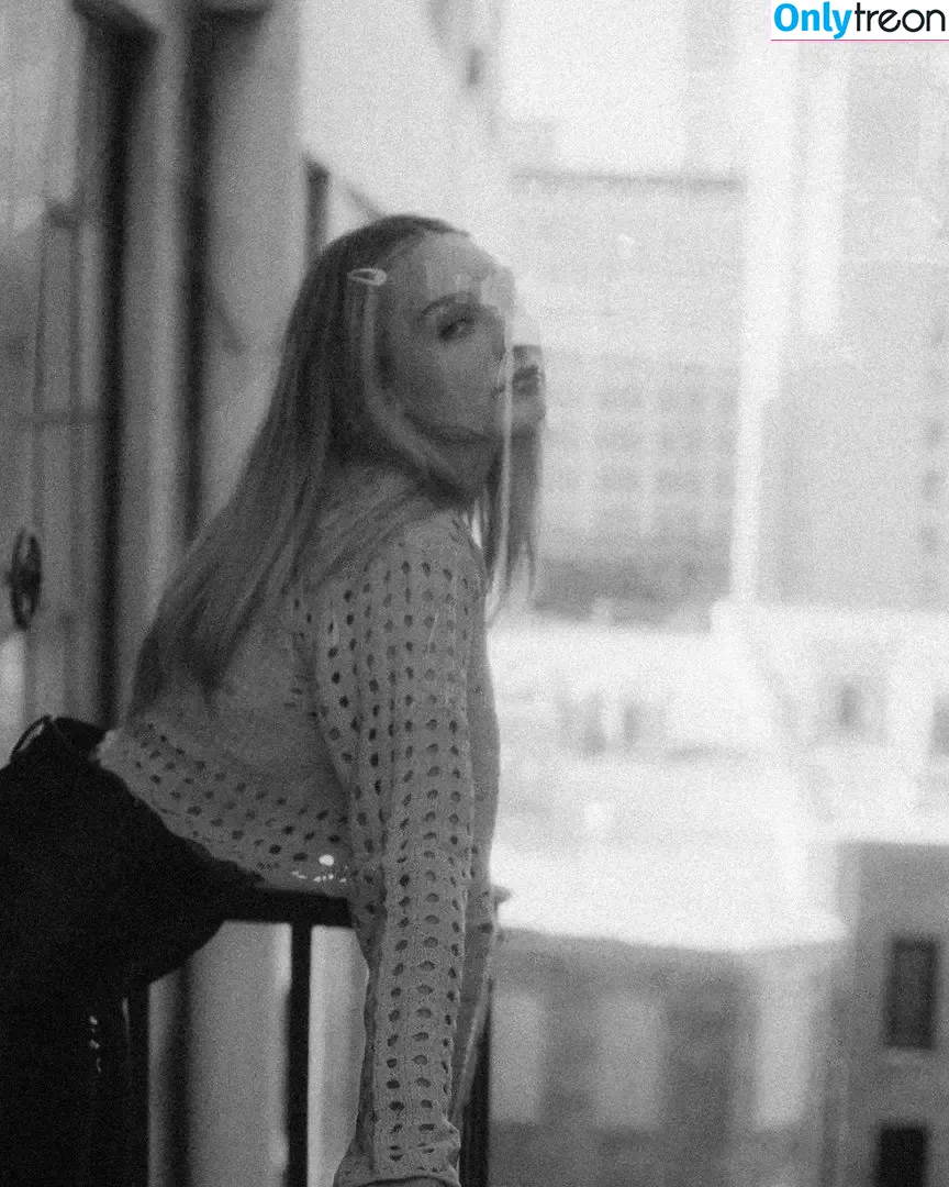 Maddie Ziegler nude photo #0409 (maddieziegler)
