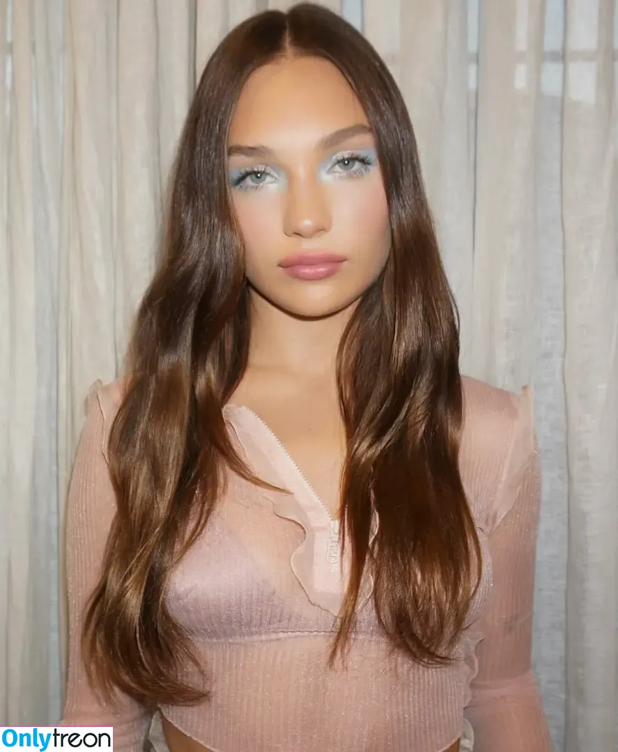 Maddie Ziegler nude photo #0586 (maddieziegler)