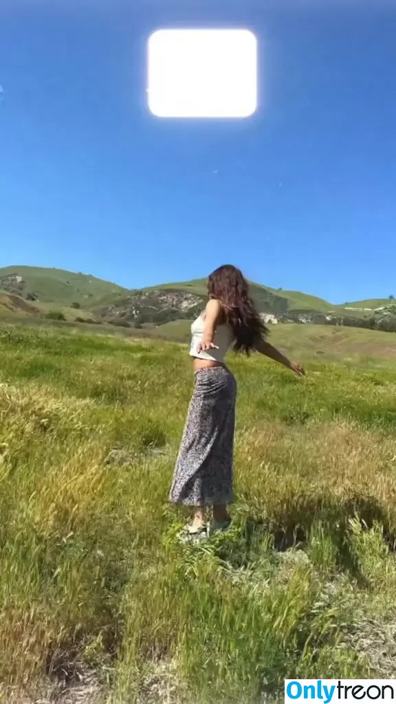 Maddie Ziegler nude photo #0900 (maddieziegler)