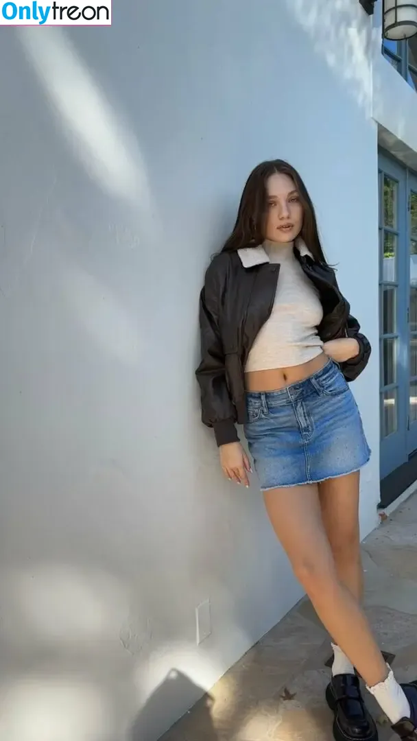 Maddie Ziegler nude photo #0992 (maddieziegler)