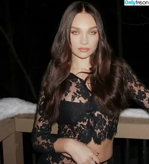 Maddie Ziegler / maddieziegler nude photo #1103