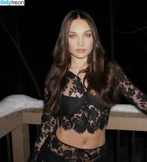 Maddie Ziegler / maddieziegler nude photo #1104