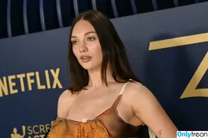 Maddie Ziegler / maddieziegler nude photo #1189