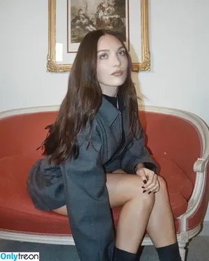 Maddie Ziegler / maddieziegler nude photo #1223