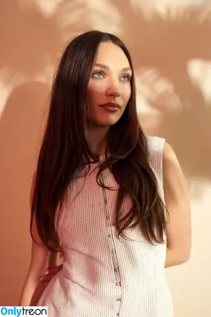 Maddie Ziegler / maddieziegler nude photo #1326