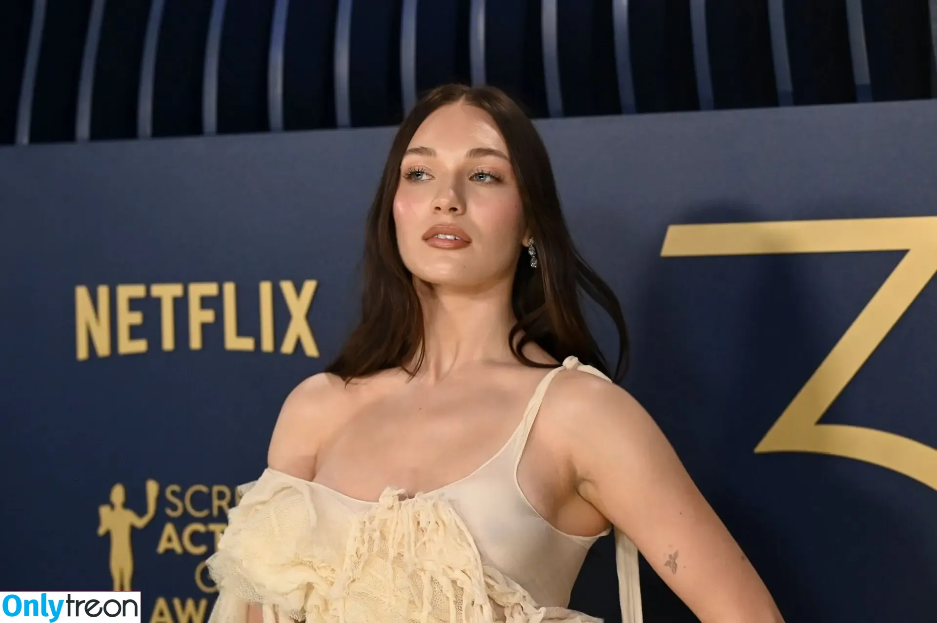 Maddie Ziegler nude photo #1206 (maddieziegler)