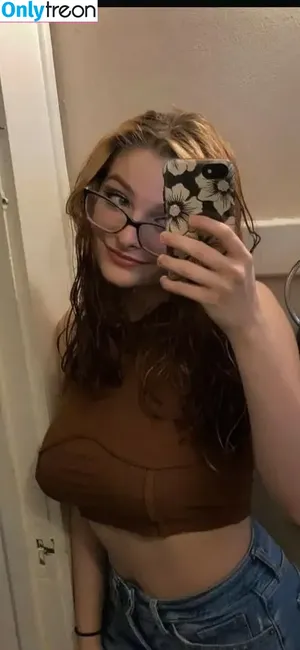 MaddyYoDaddy / MaddyYoDaddy1 / YoDaddyMaddy / maddyydaddyy nude photo #0012