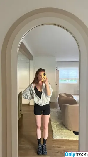 Madelaine Petsch / madelame nude photo #0245